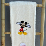 Toalha Bordada com Mickey